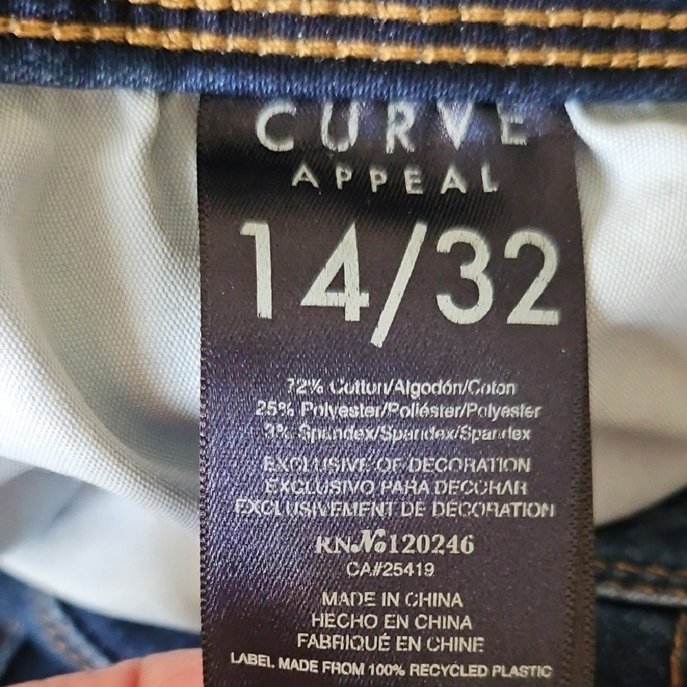 Curve Appeal- Two Button-  Curve Creator High Rise Skinny Jeggings-  Size 14/32 - Picture 7 of 7